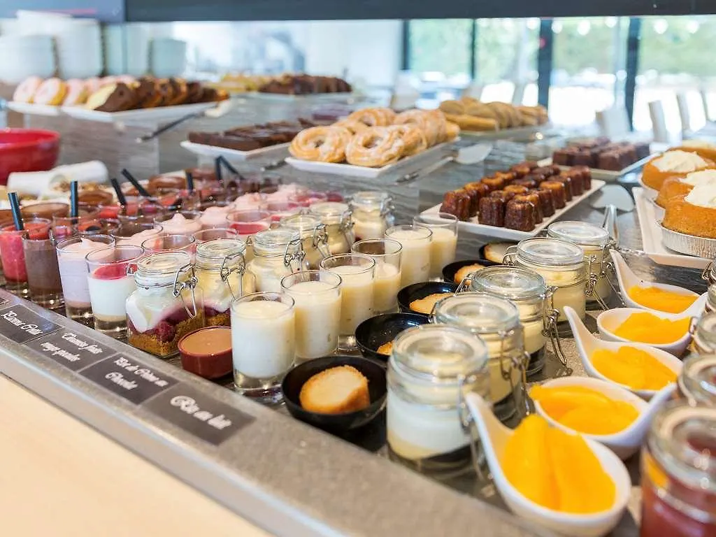 ** Hotel Ibis Budget Lyon Est Chaponnay France